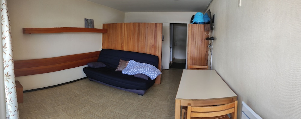 Family Studio, Private Bathroom, Slope side