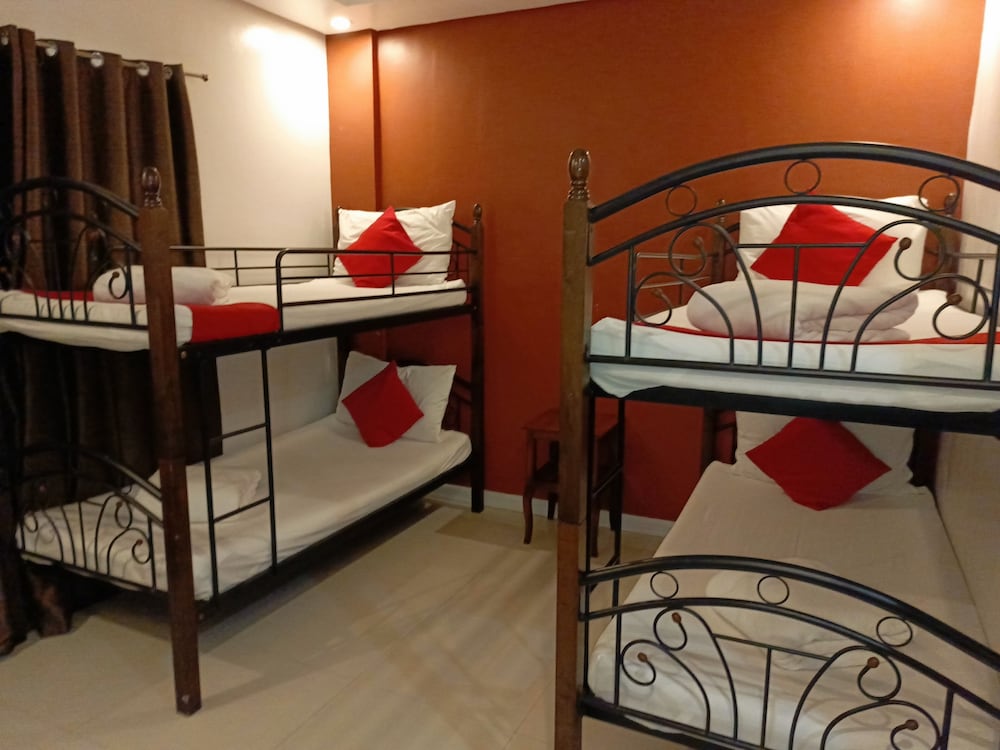 Standard Quadruple Room photo 3