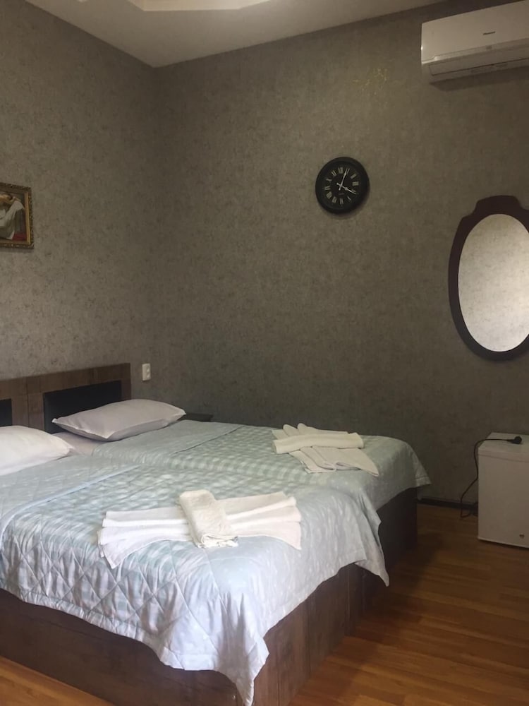 Double Or Twin Room photo 3