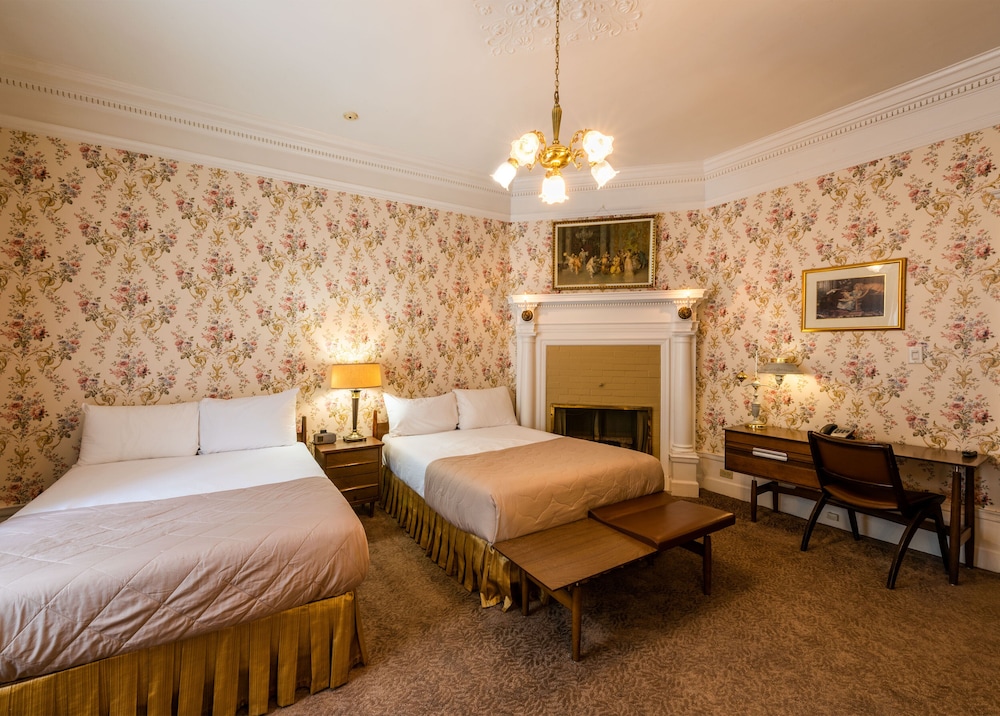 Family Room, 2 Double Beds