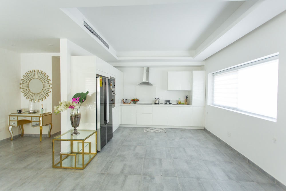Exclusive Apartment, 2 Bedrooms, Ensuite - Photo 14