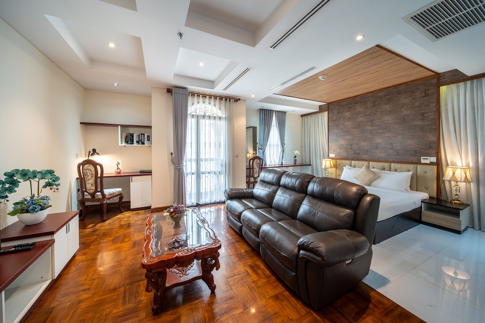 Deluxe Suite, City View photo 1