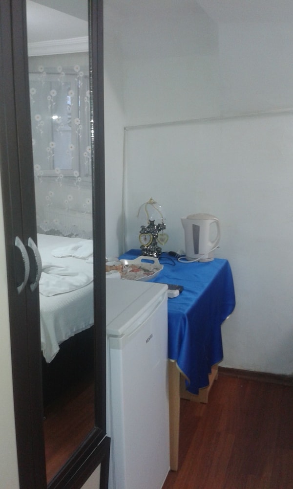 Classic Triple Room photo 3