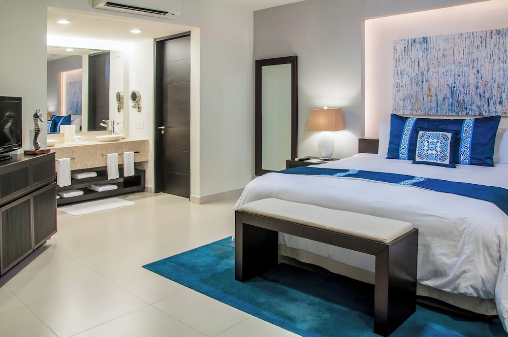 Three-bedroom Villa 3 King Beds