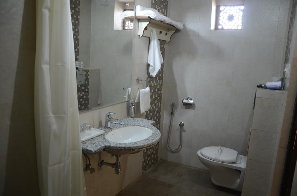 Junior Suite with Balcony photo 2