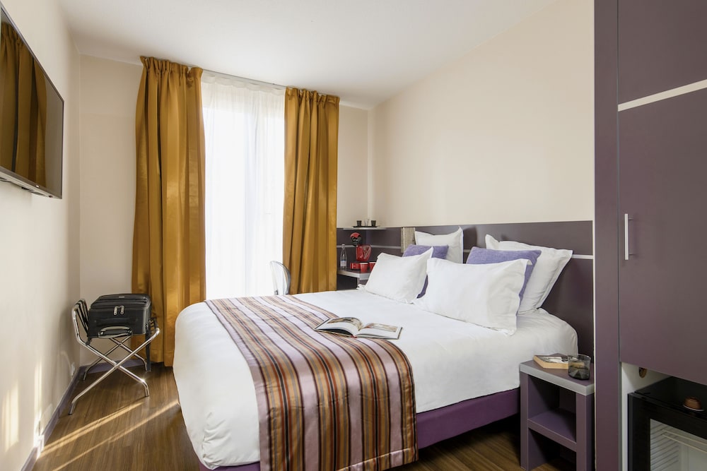 Classic Single Room