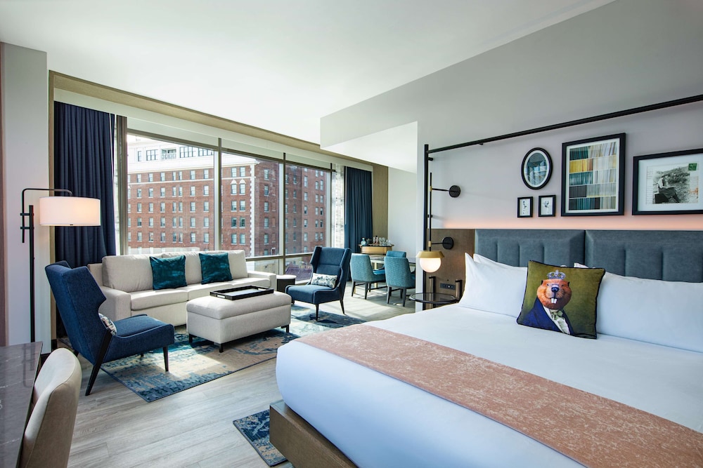 Suite, 1 King Bed with Sofa bed (The Olmstead Suite) - Photo 1
