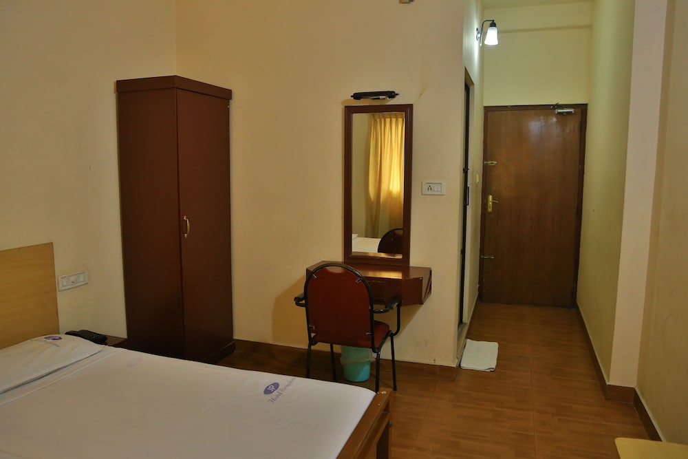 Standard double room single use , standard ( Non Ac )