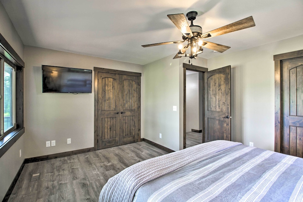 House (4 Bedrooms) photo 2