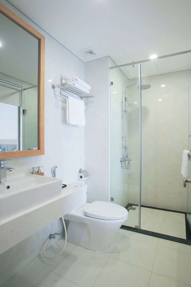 Senior Double or Twin Room, Sea View - Photo 3