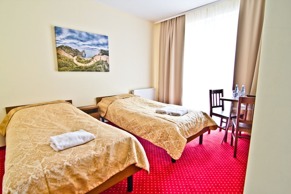 Double or Twin Room photo 1
