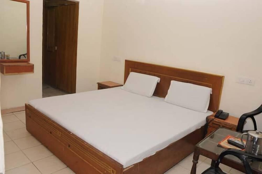 Deluxe Double Room photo 2