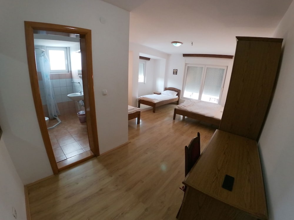 Quadruple Room, Garden View photo 2