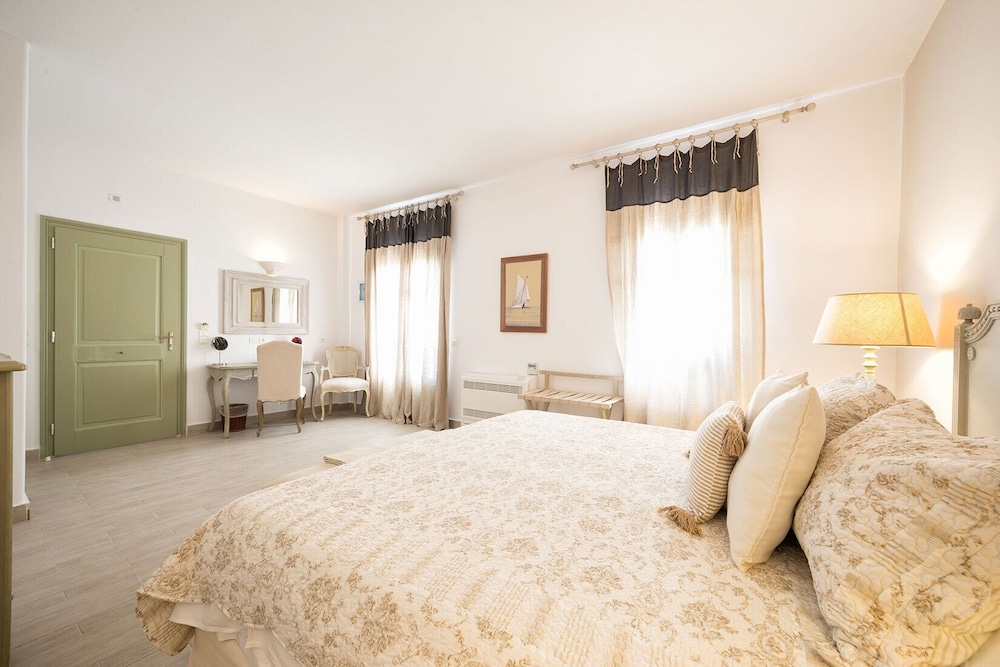 Standard Room, Partial Sea View - Photo 1