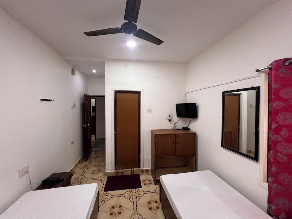 Economy Double or Twin Room