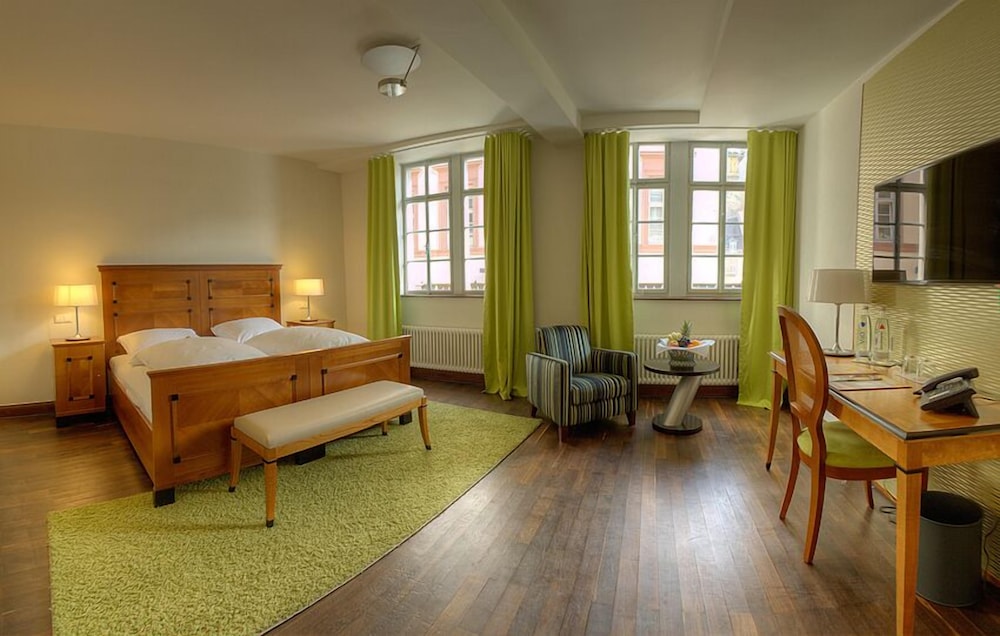 Family Suite, City View photo 1
