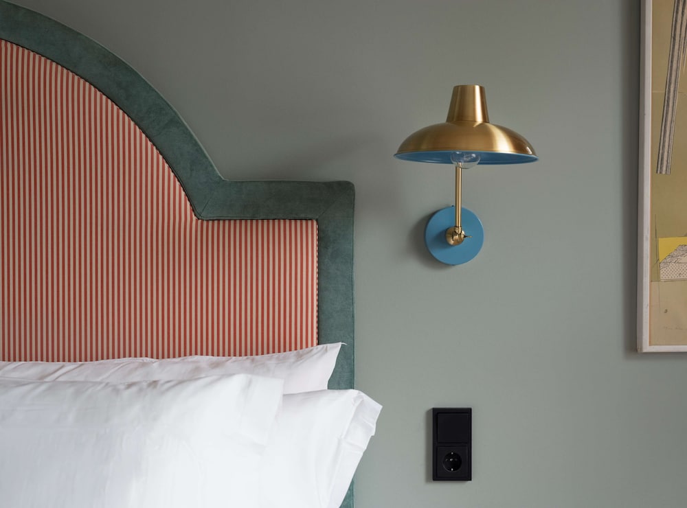 Superior Room, 1 King Bed, Non Smoking - Photo 6