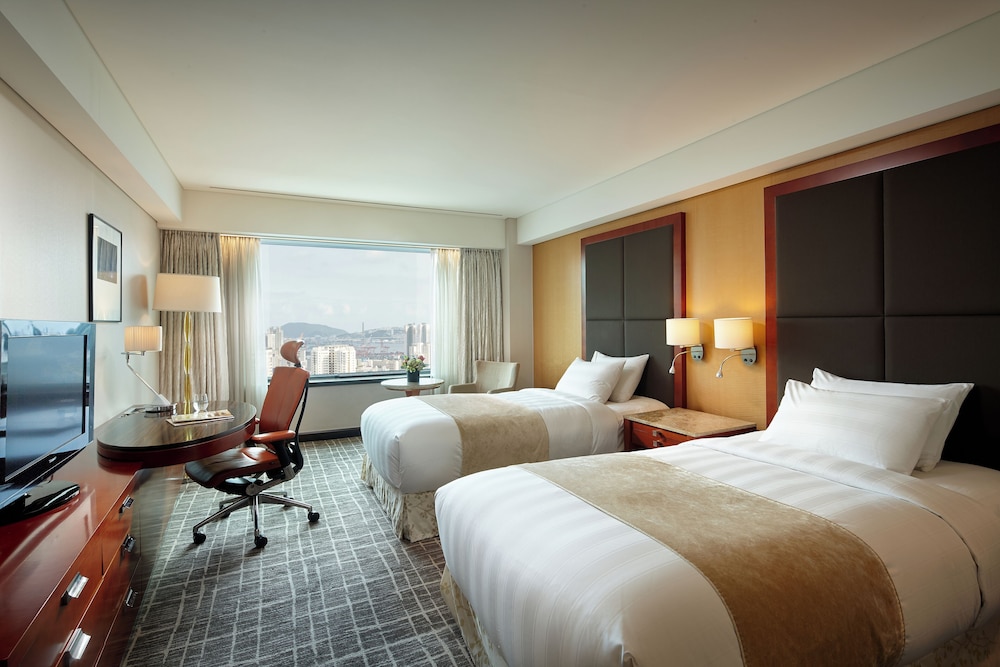 Club Deluxe Twin Room (Club Lounge Access Included)