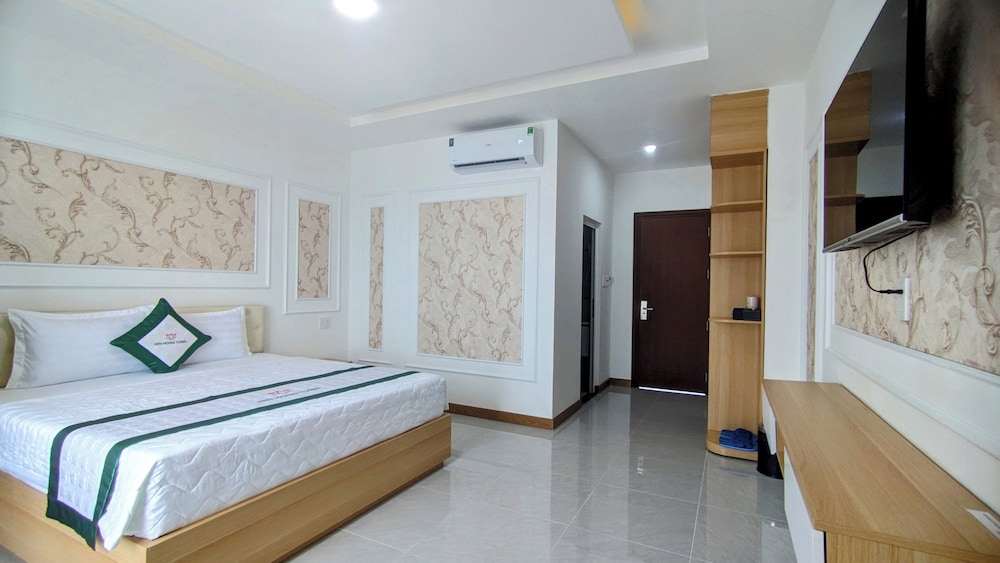 Deluxe Double Room, Garden View
