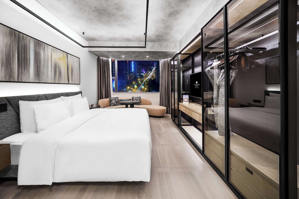 Executive Room - Photo 5