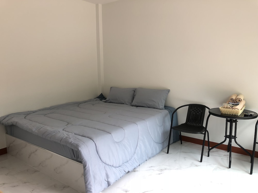 Standard Double Room photo 2