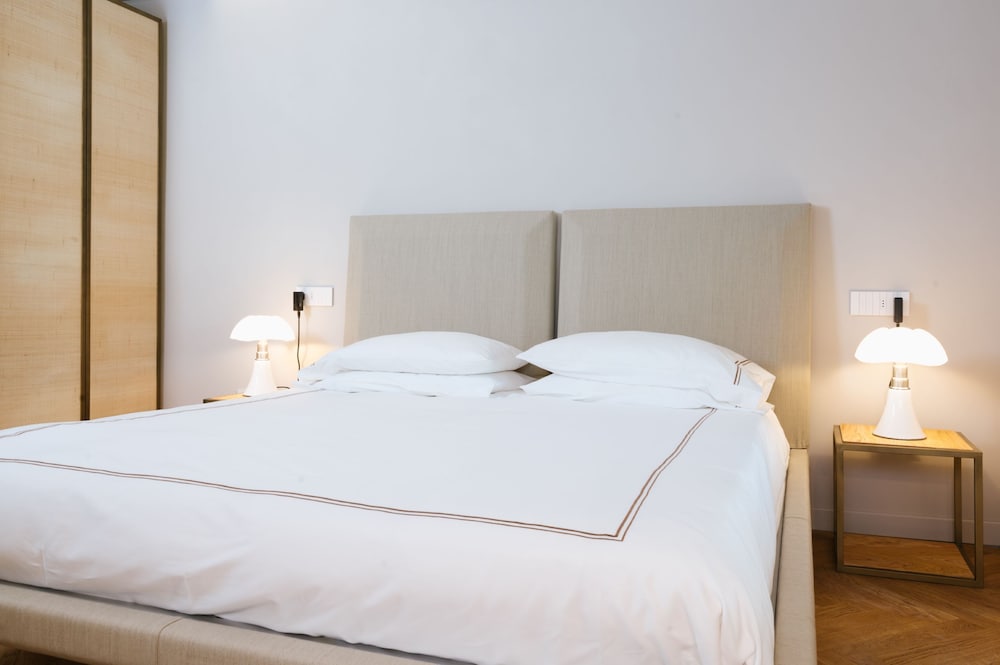 Business Suite photo 1