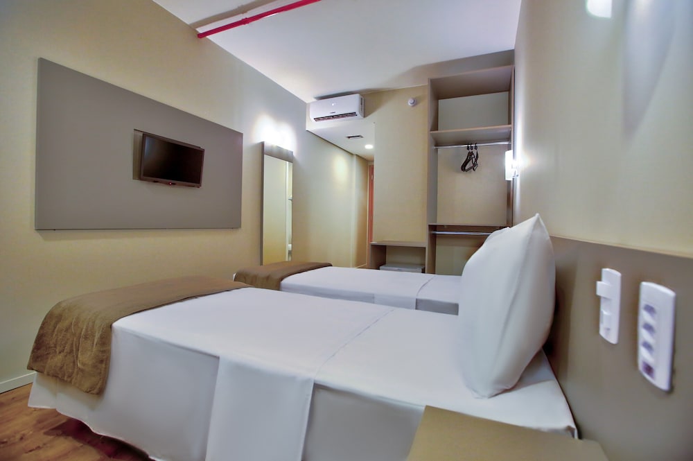 Standard Room - Photo 1