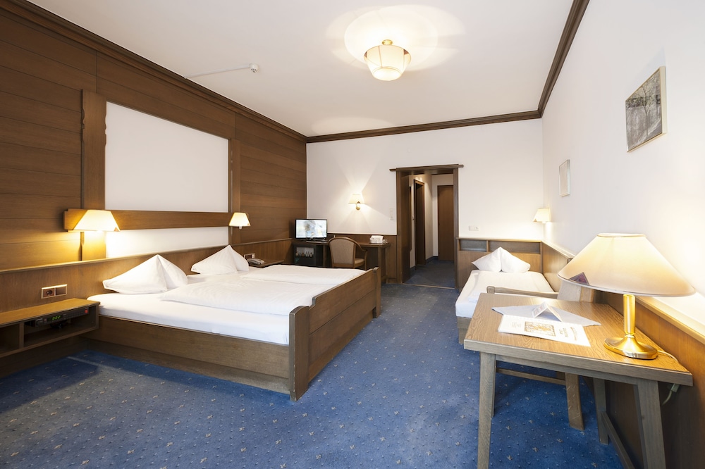 Triple Room - Photo 1
