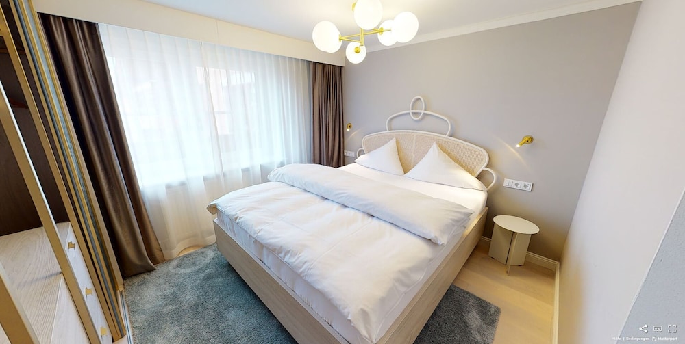 Family Room, 2 Bedrooms, Non Smoking, Mountain View photo 2