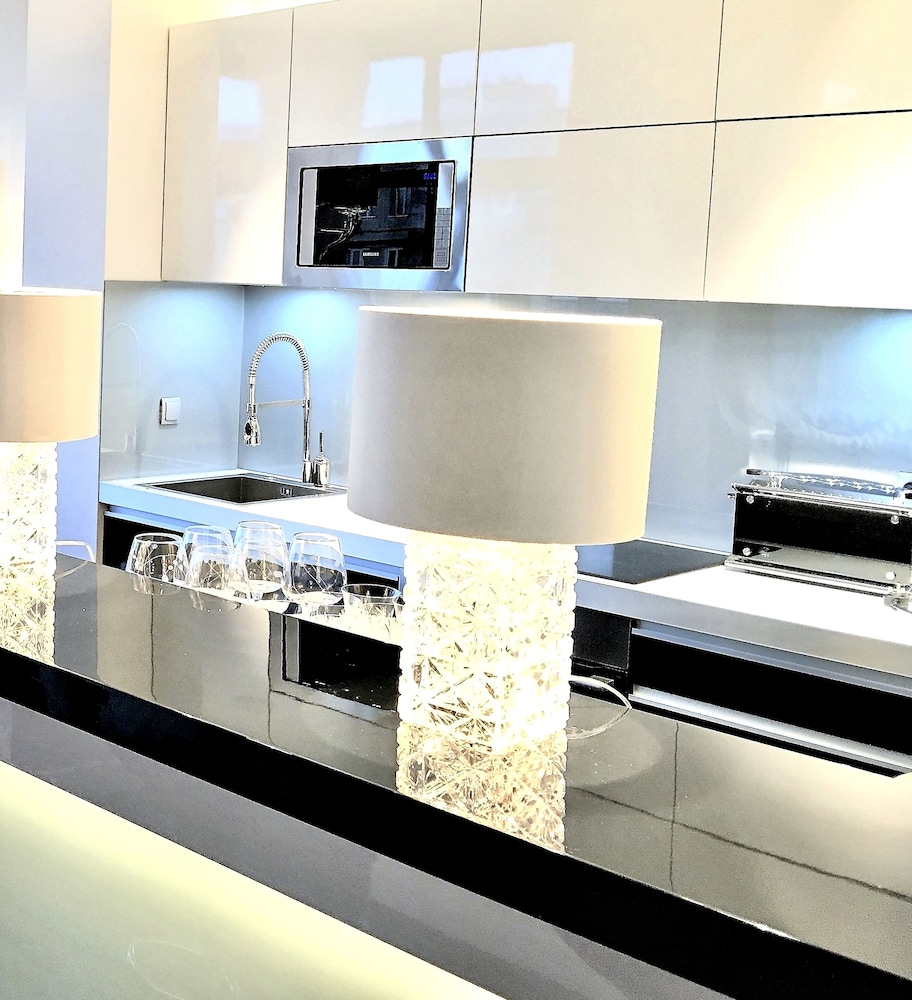 Superior Suite, 2 Bedrooms (Old town view, 125 m2) photo 3
