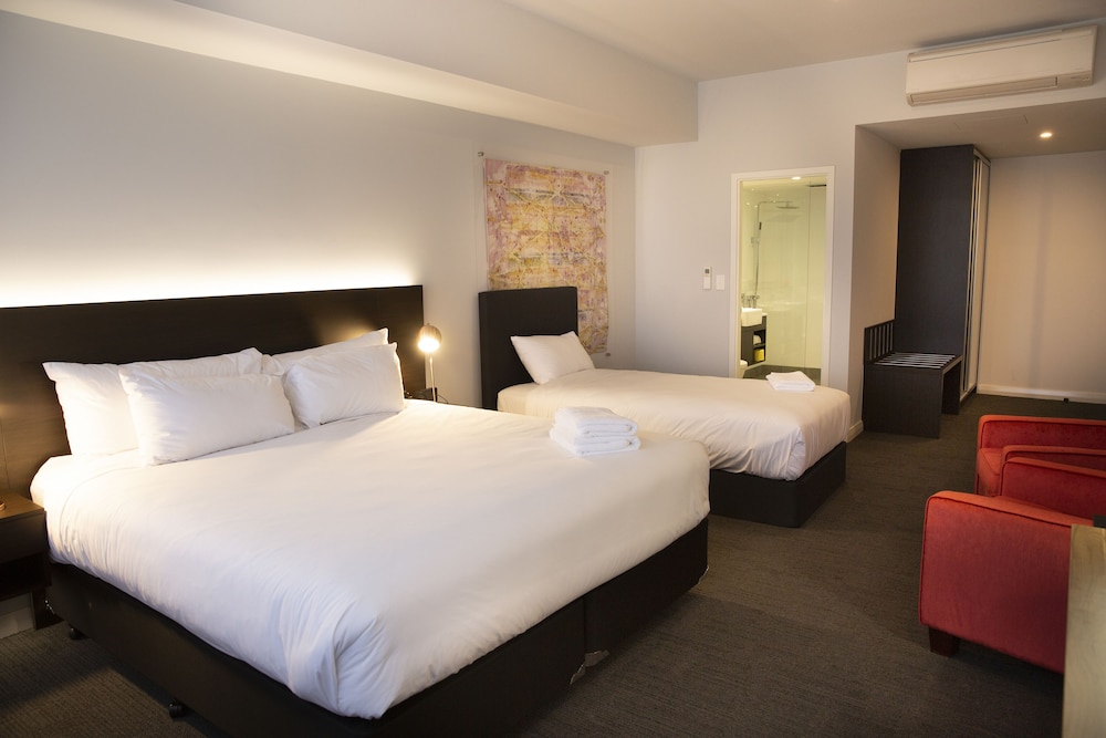 Classic Triple Room photo 3