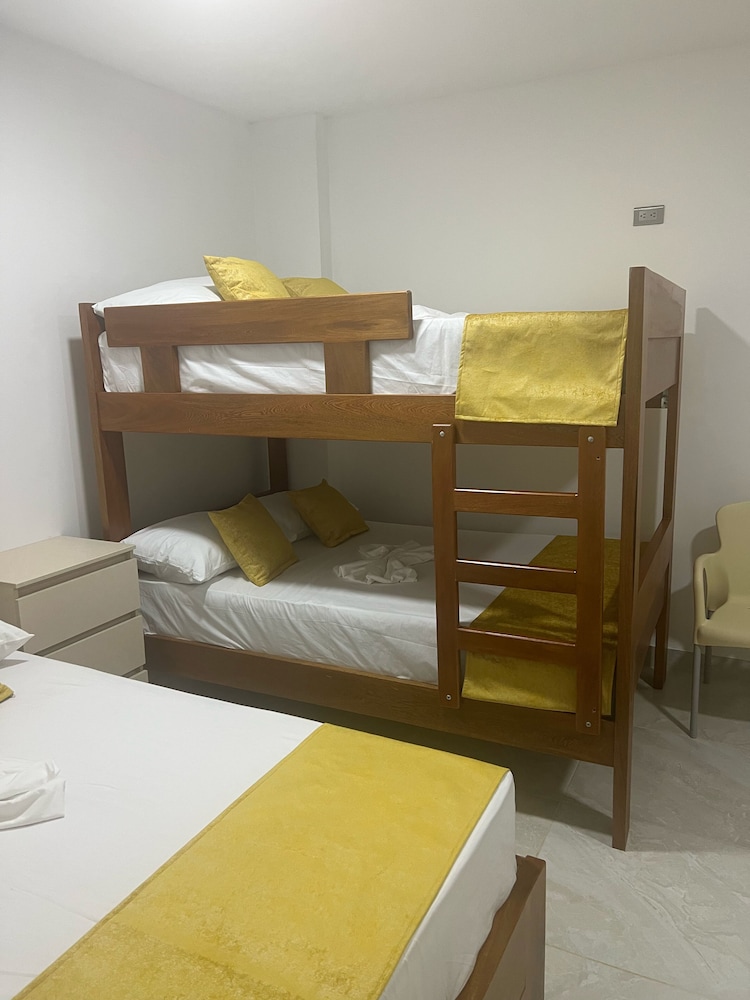 Basic Triple Room