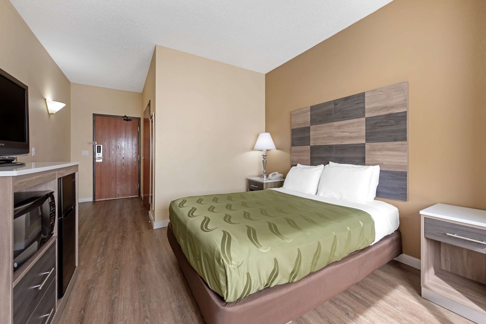 Room, 1 Queen Bed, Accessible, Non Smoking - Photo 1