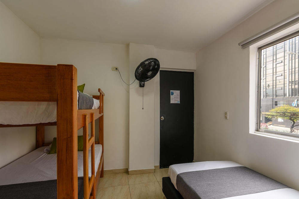 Standard Triple Room - Photo 6