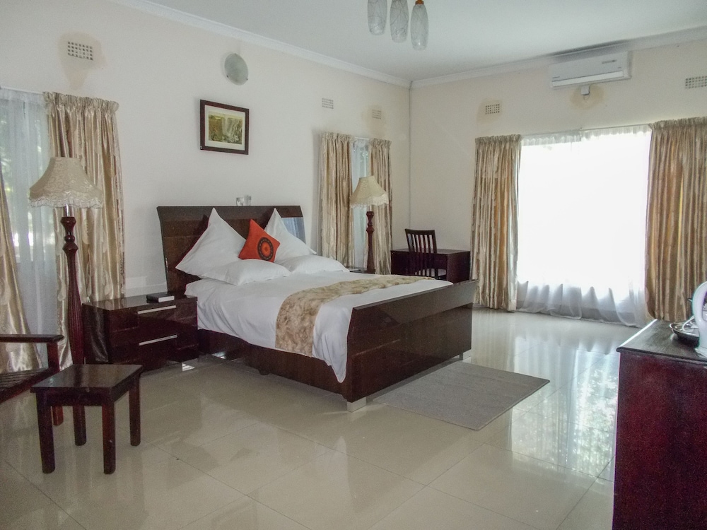 Superior Suite, 1 King Bed