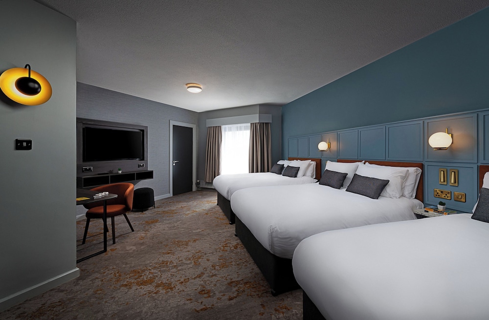 Family Triple Room, River View