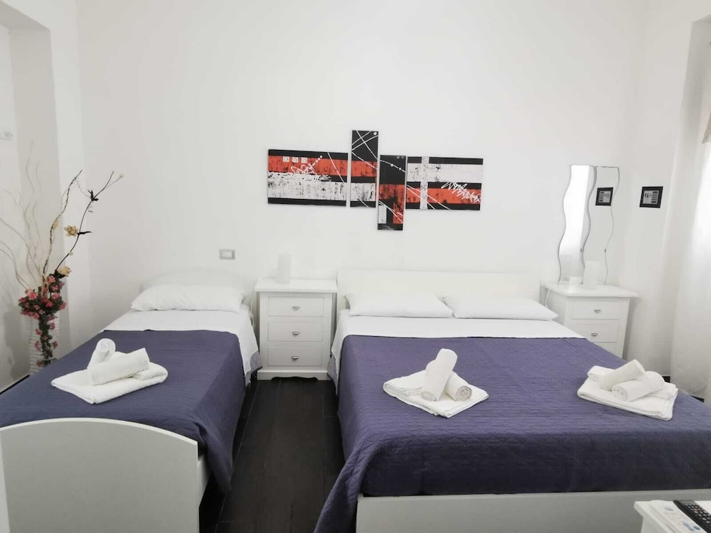 Luxury Triple Room