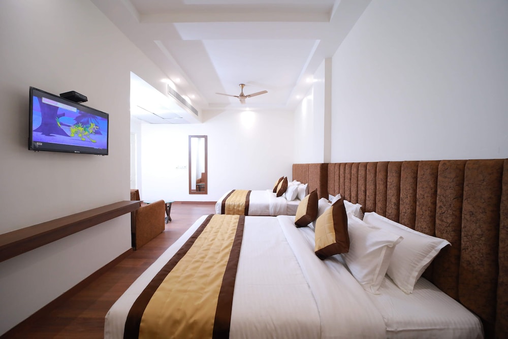 Superior Room - Photo 23
