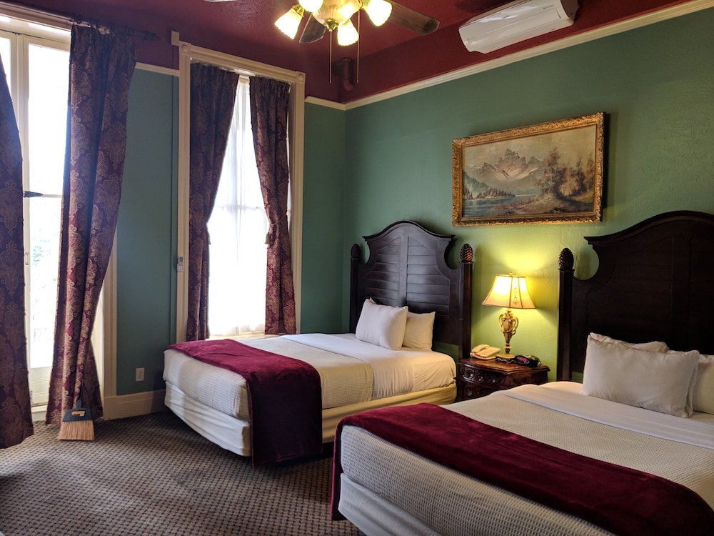 Premium Double Room, 2 Queen Beds, Resort View photo 1