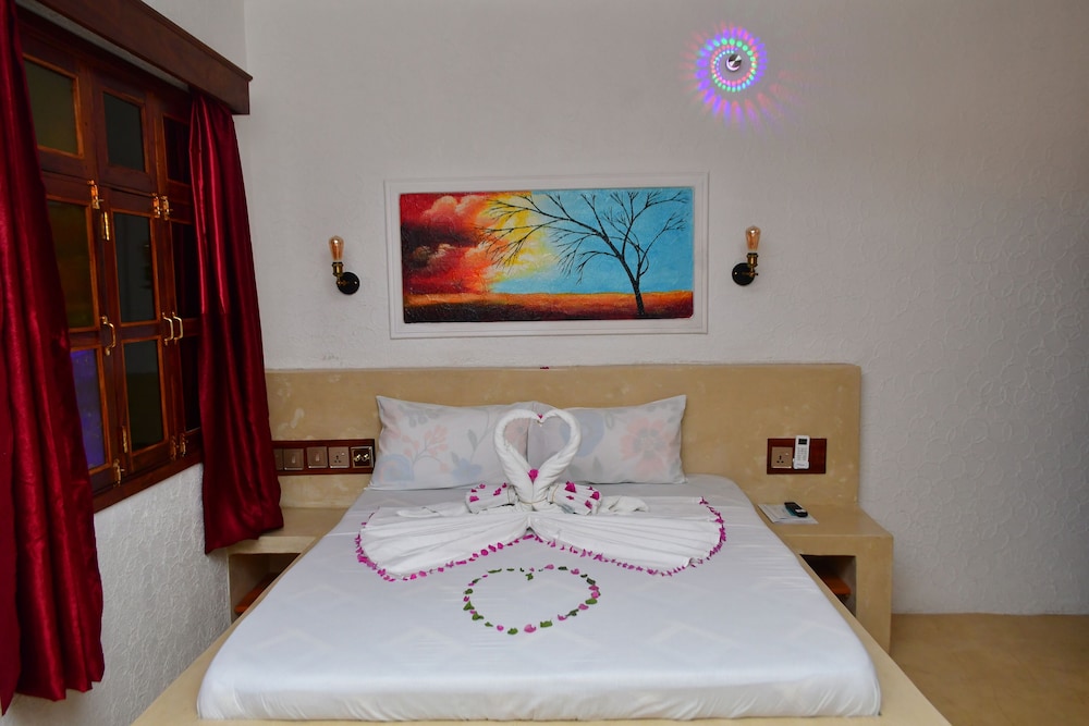 City Double Room photo 3