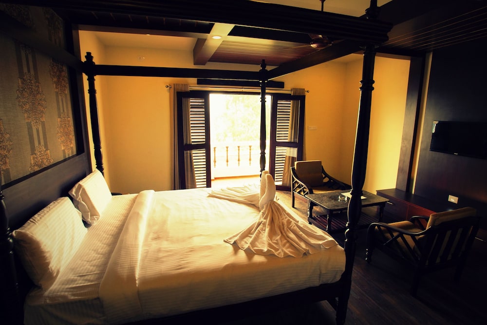 Premium Triple Room, 1 King Bed, Valley View photo 1