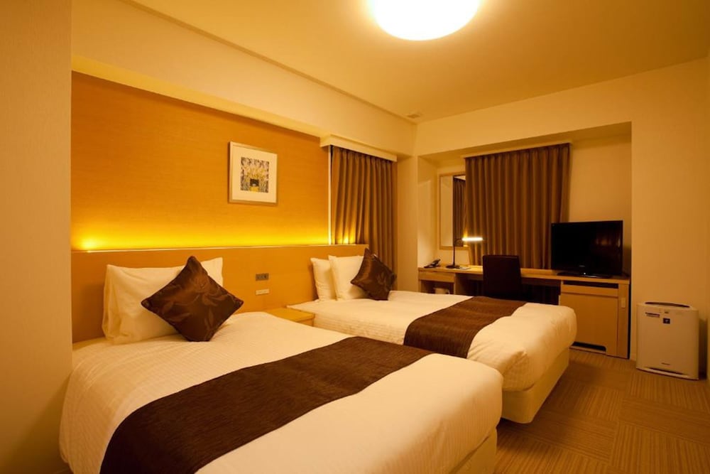 Standard Twin Room, Smoking photo 3