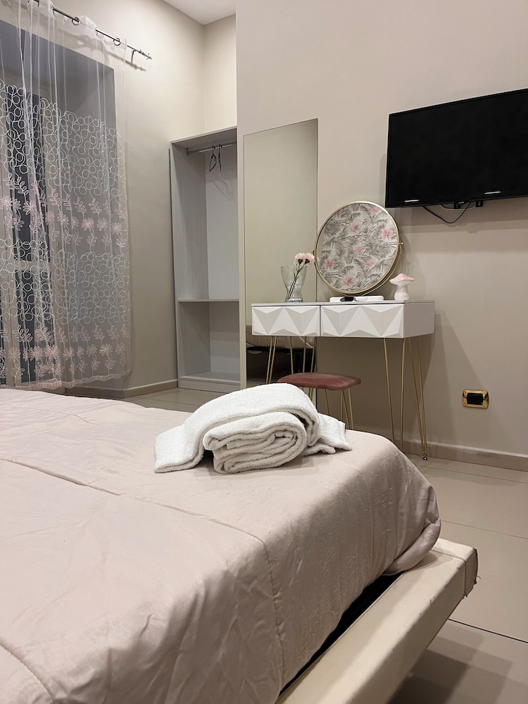 Basic Triple Room