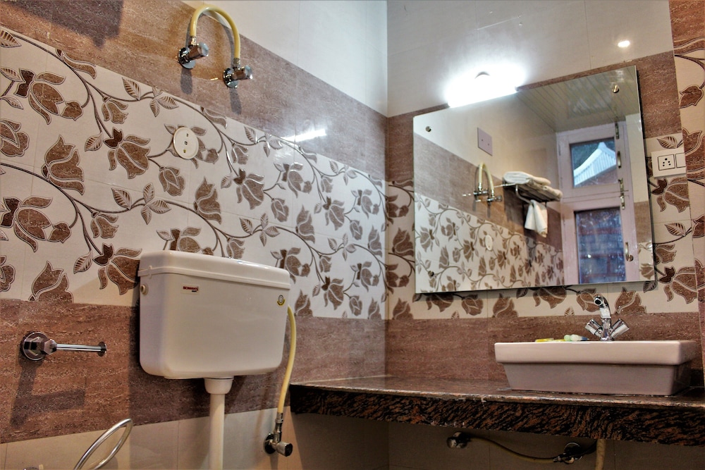 Premium Room - Photo 4