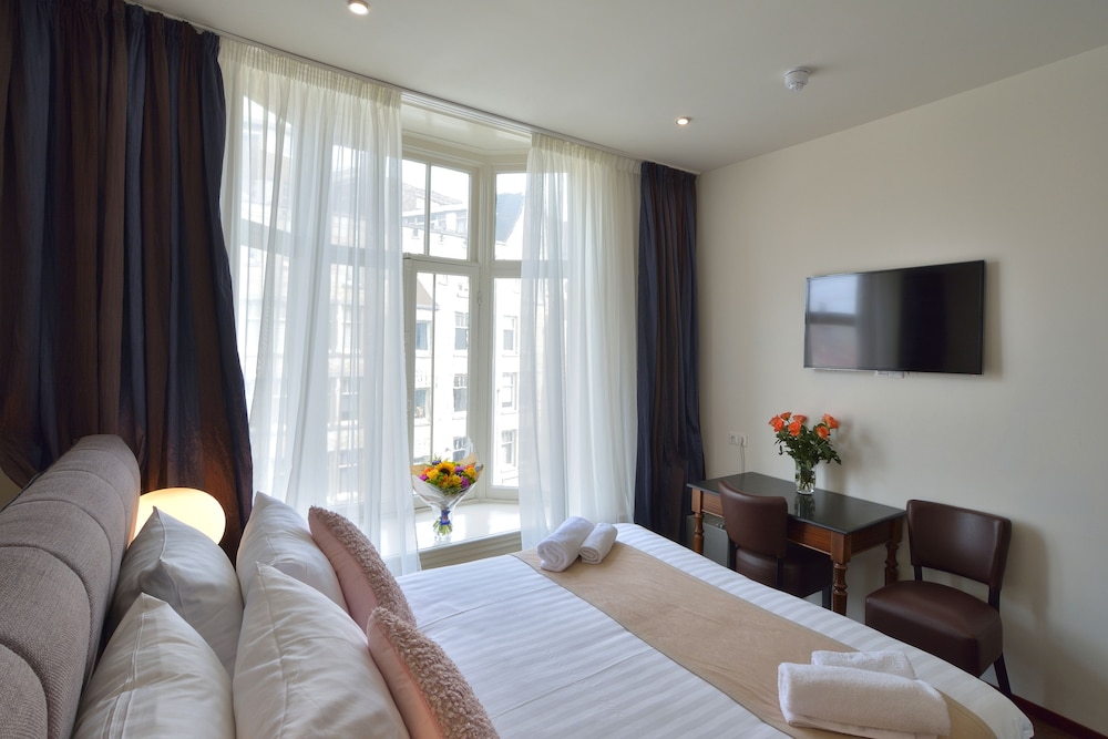 Basic Double or Twin Room photo 2