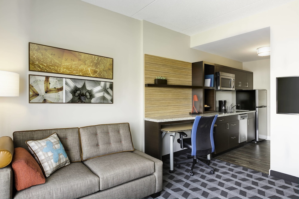 Suite, 1 Bedroom photo 2