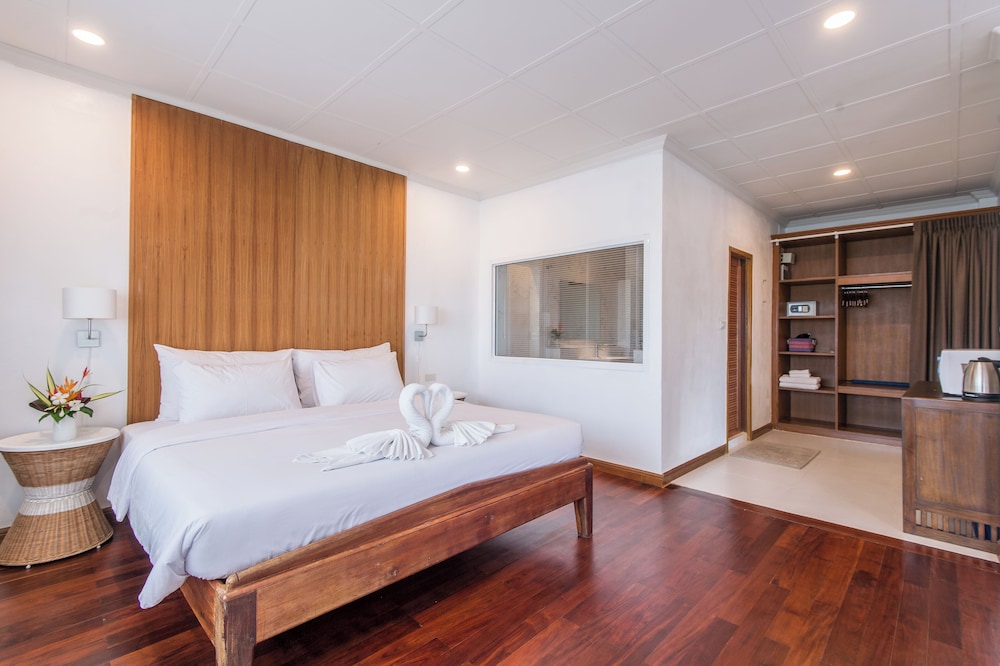 Suite Beachfront photo 3