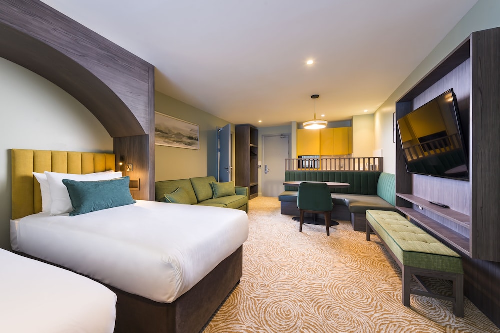 Deluxe Suite, 1 Bedroom photo 2