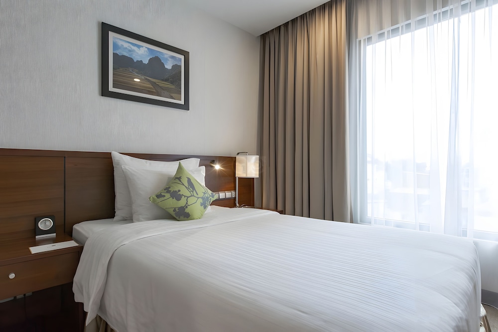 City Twin Room, City View photo 2