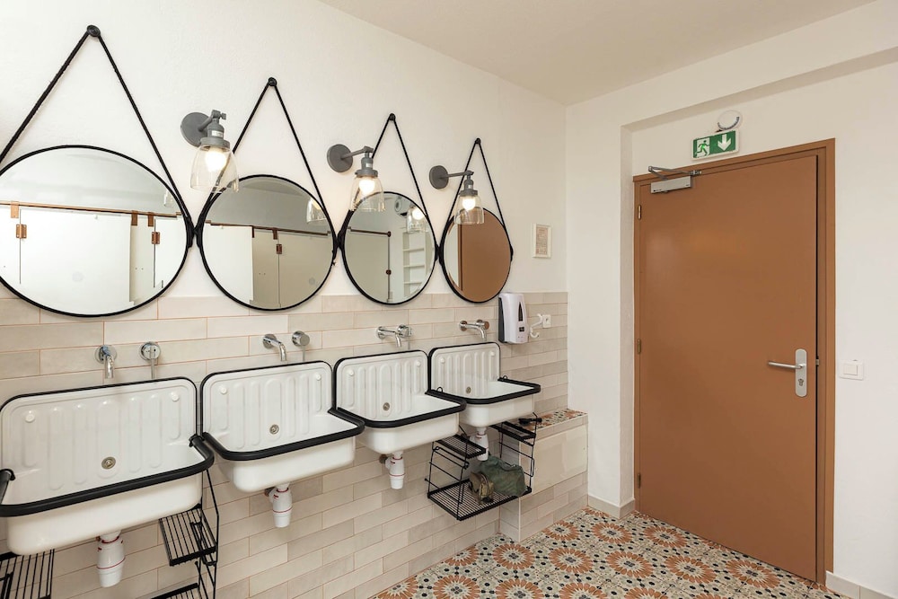 Chambre privee 5 lits photo 3